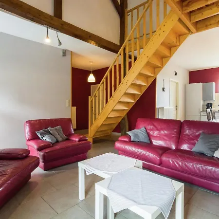 Pretty In With Garden Holiday home Gimnee